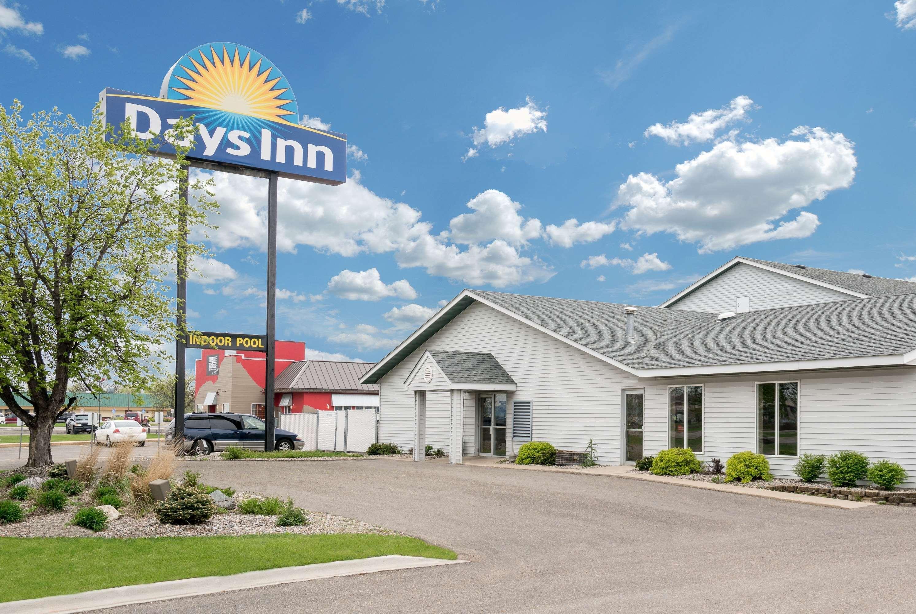 Days Inn By Wyndham Alexandria Mn Eksteriør billede