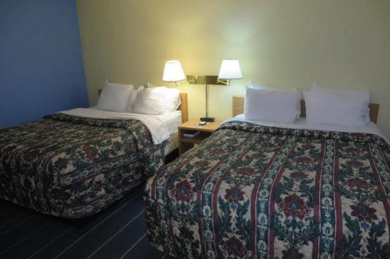 Days Inn By Wyndham Alexandria Mn Eksteriør billede